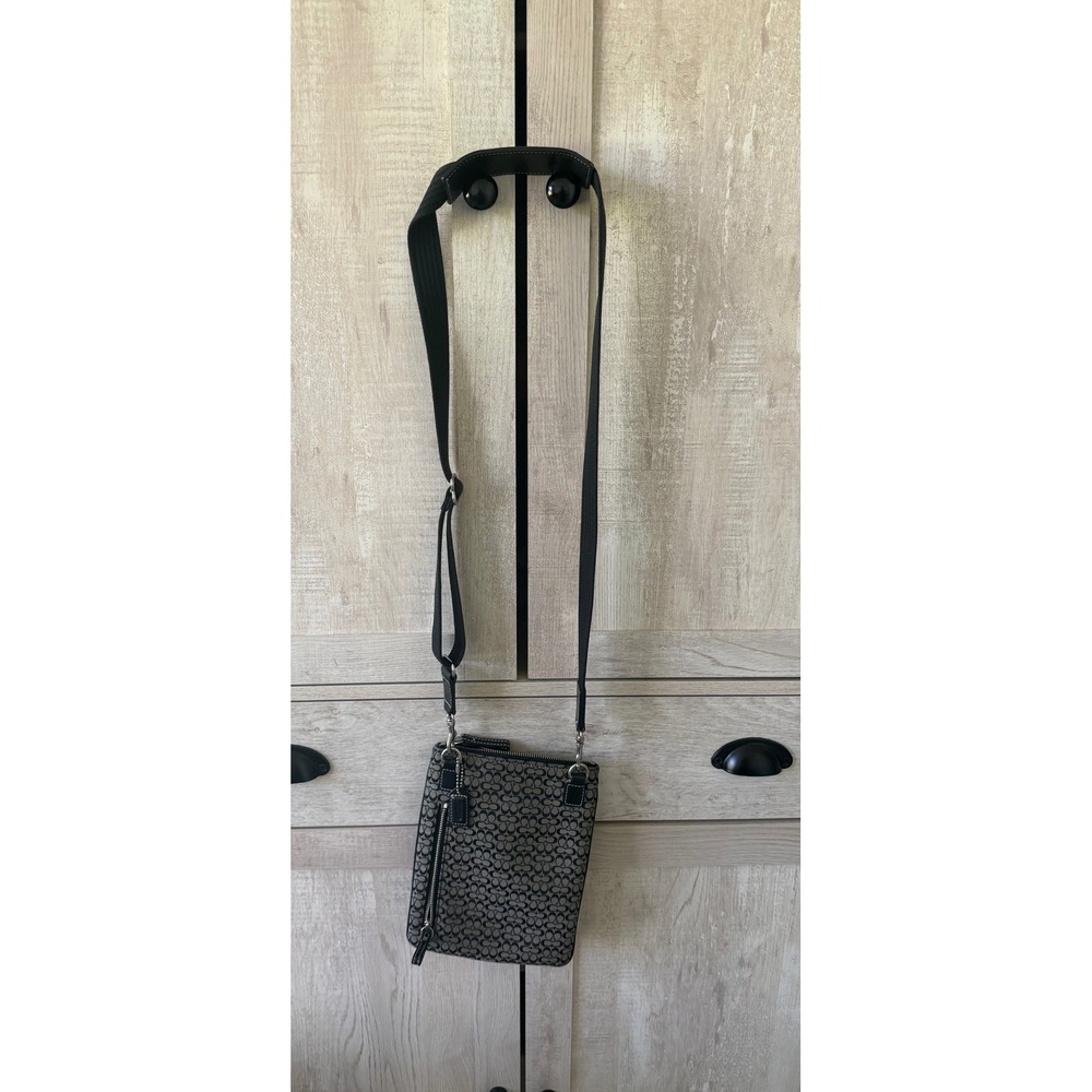 Coach Y2K Mini Signature C Jacquard Crossbody Swingpack Black Gray Vintage